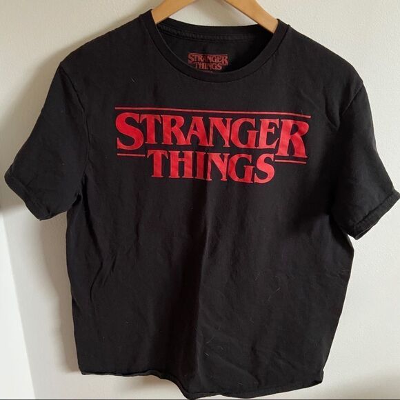 Strange things graphic T-shirt - Picture 3 of 7